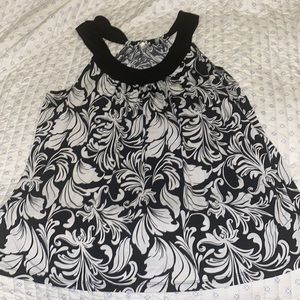 Harvé Bernard brand Tank Top size 3X white and black floral print